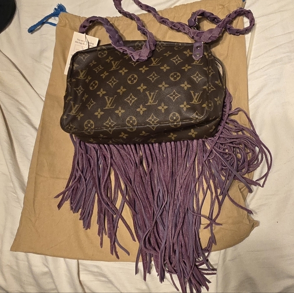 Brand NEW rare Vintage Boho Purple Fringe LV Crossbody - Picture 3 of 4
